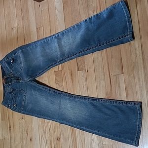 V BLUE JEAN